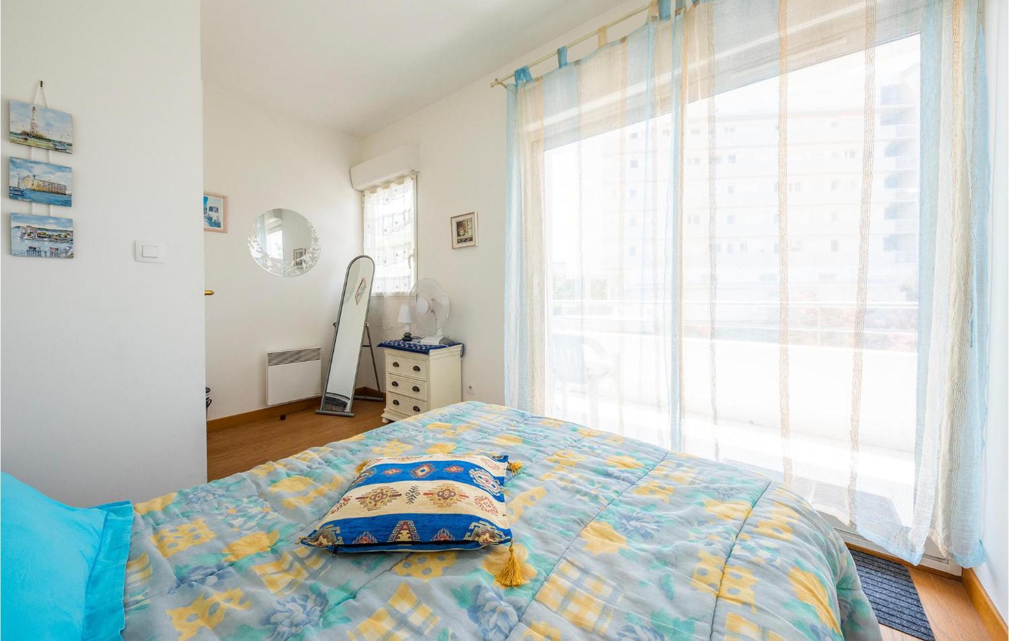 Gorgeous Apartment In Royan With Kitchen מראה חיצוני תמונה