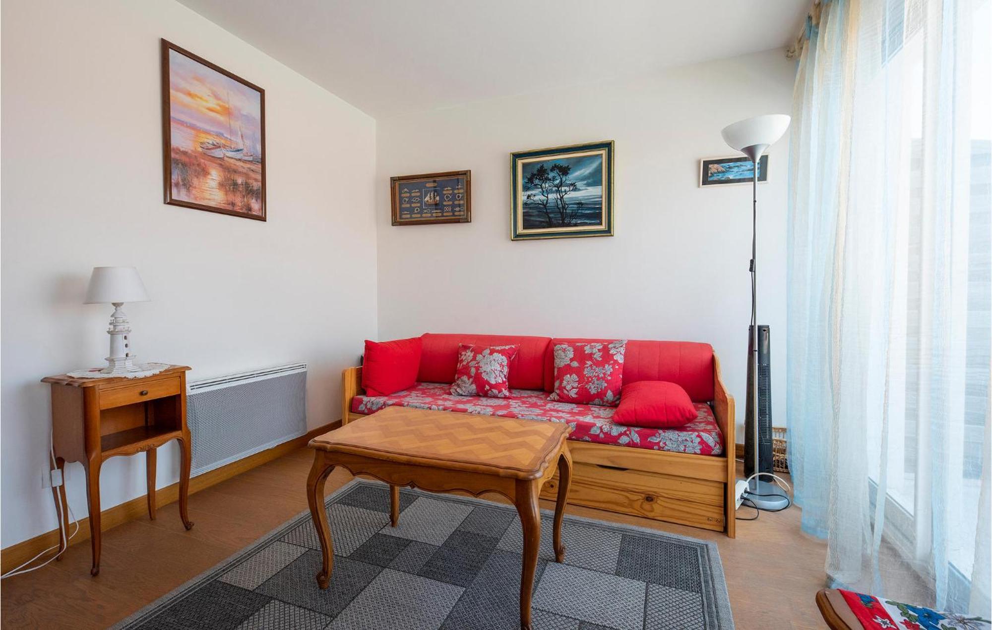 Gorgeous Apartment In Royan With Kitchen מראה חיצוני תמונה